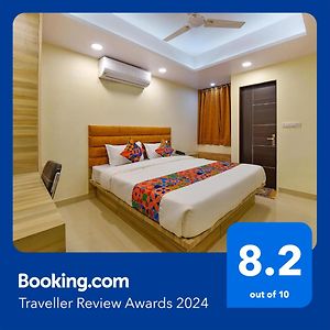 Fabhotel Pink City - World Trade Park